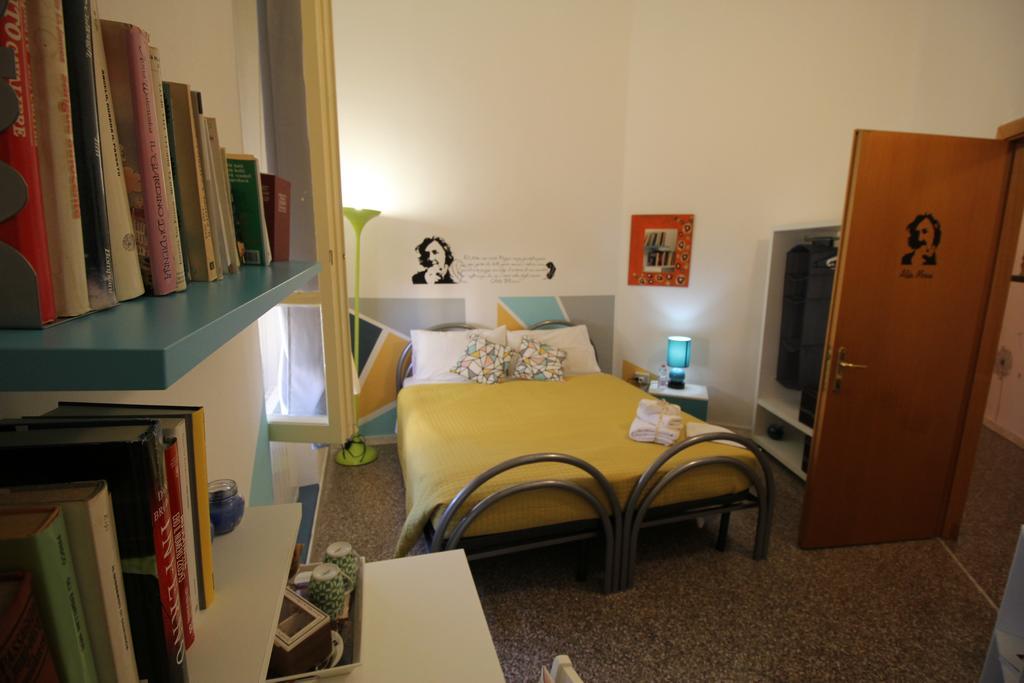 Bed 'N Books Bed & Breakfast Sassari Eksteriør bilde