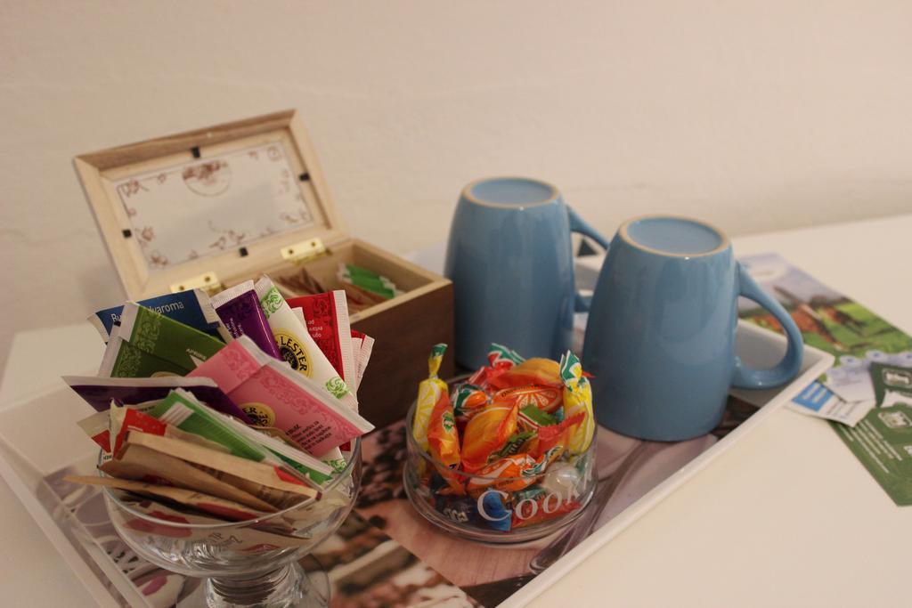 Bed 'N Books Bed & Breakfast Sassari Eksteriør bilde